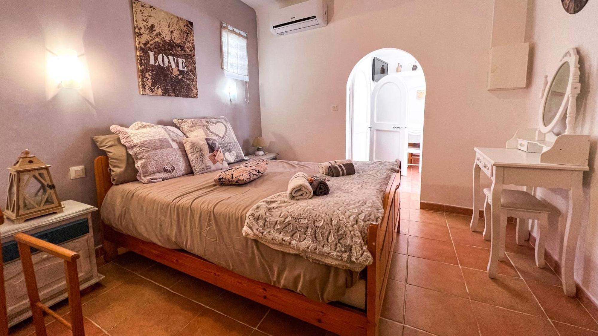 Reve D'Azur, Mazet En Bord De Mer, Parking, Piscine Partagee, Terrasse Bbq & Draps Inclus La Nartelle, 1 Salon, 1 Chambre, 1 Cuisine , 1 Sdb 圣马克西姆 外观 照片