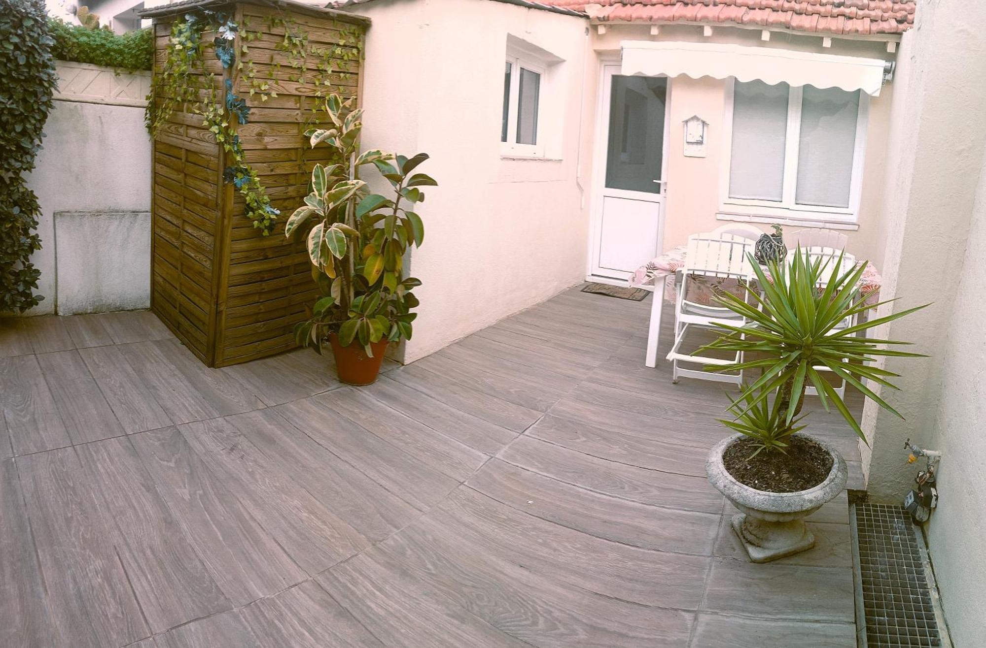 Reve D'Azur, Mazet En Bord De Mer, Parking, Piscine Partagee, Terrasse Bbq & Draps Inclus La Nartelle, 1 Salon, 1 Chambre, 1 Cuisine , 1 Sdb 圣马克西姆 外观 照片